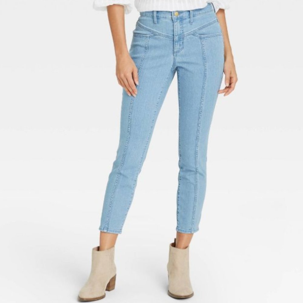 Universal Thread Jeans